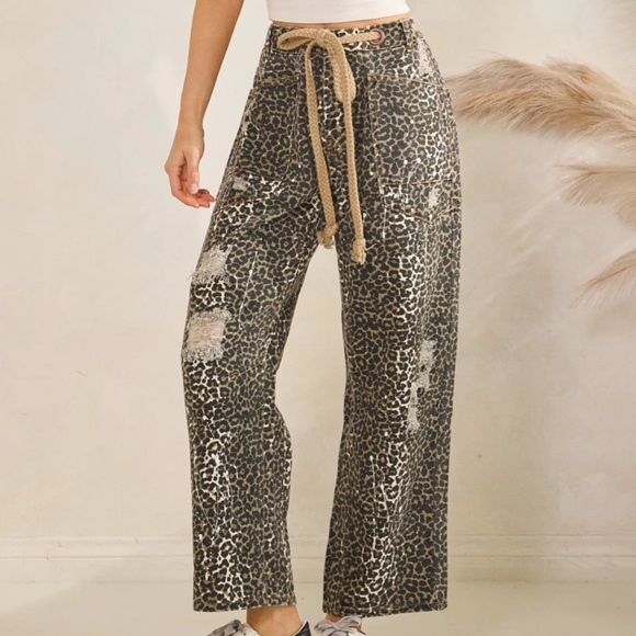Oli & Hali “ San Antonio 2 ” Oli and Hali WASHED ANIMAL PRINT BARREL JEANS 36 - Picture 1 of 6
